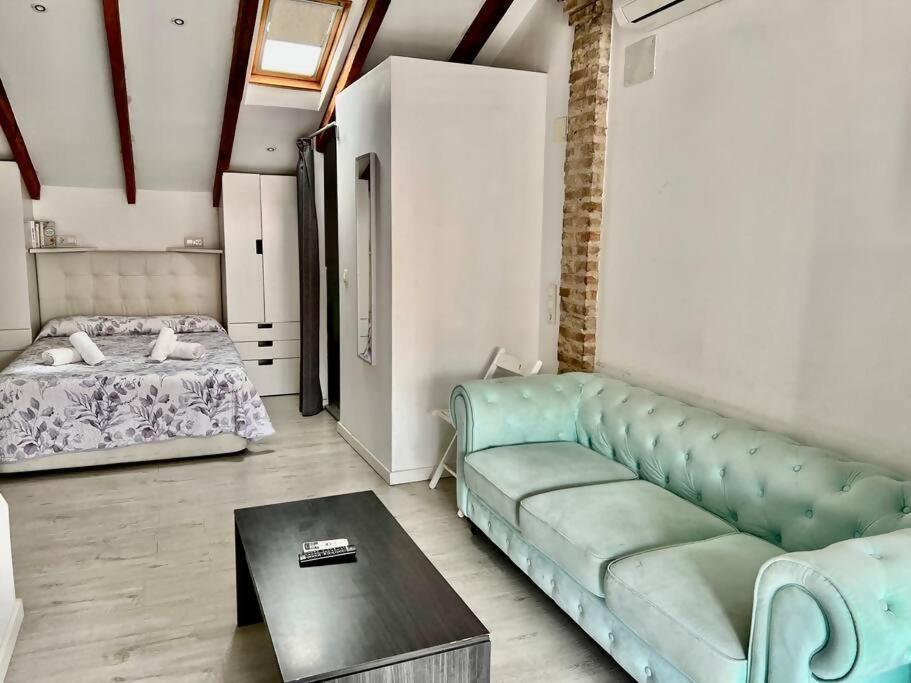 Estudio Para Parejas Con Terraza En La Playa Valencia Buitenkant foto
